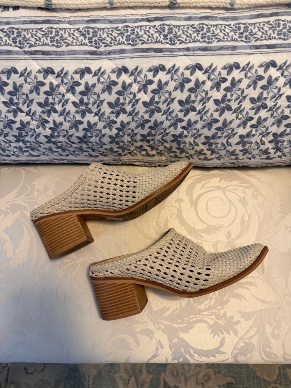 Time and Tru Woven Slip-On Mules in Light Gray with Tan Heel